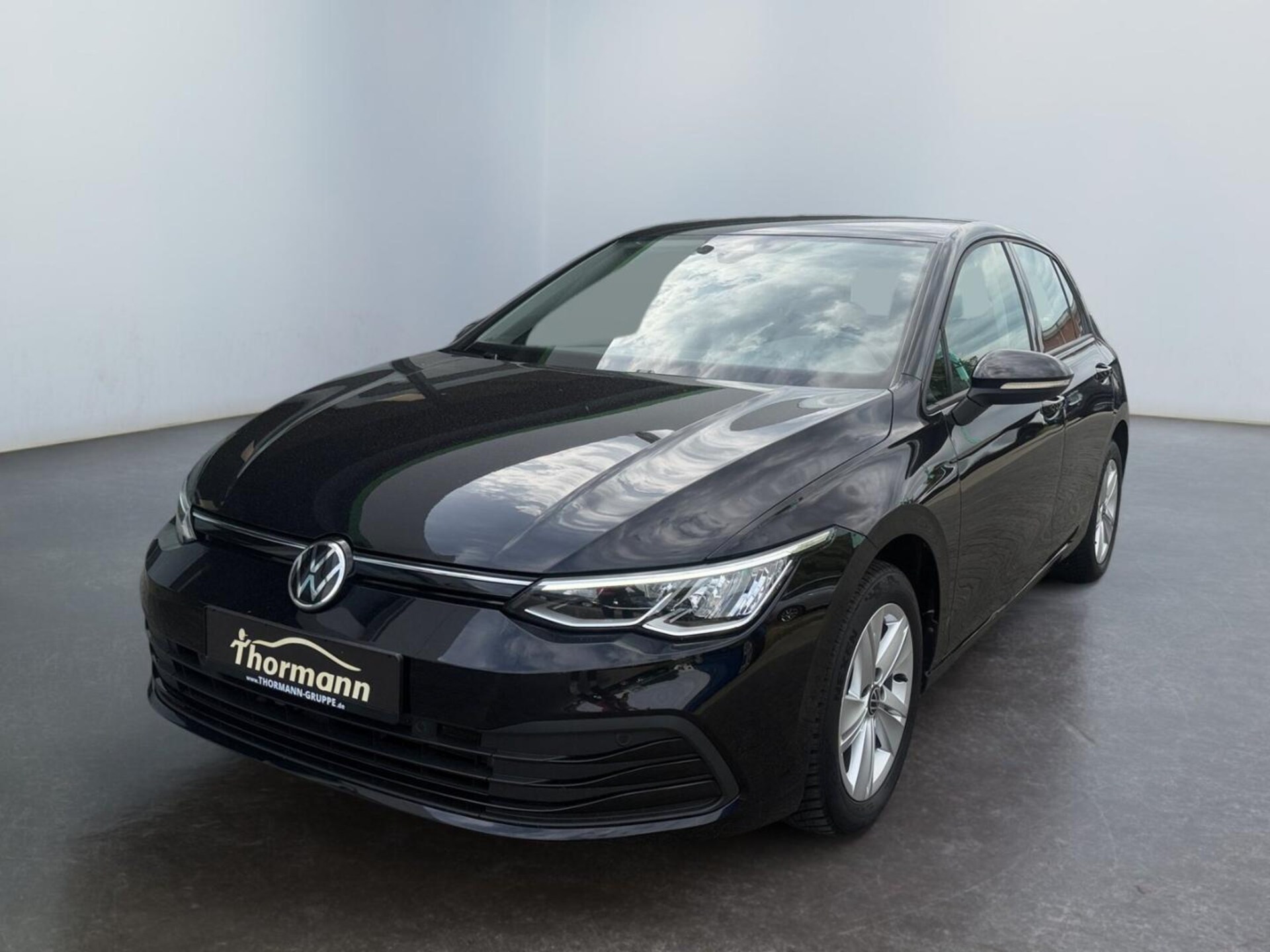 Volkswagen Golf Life