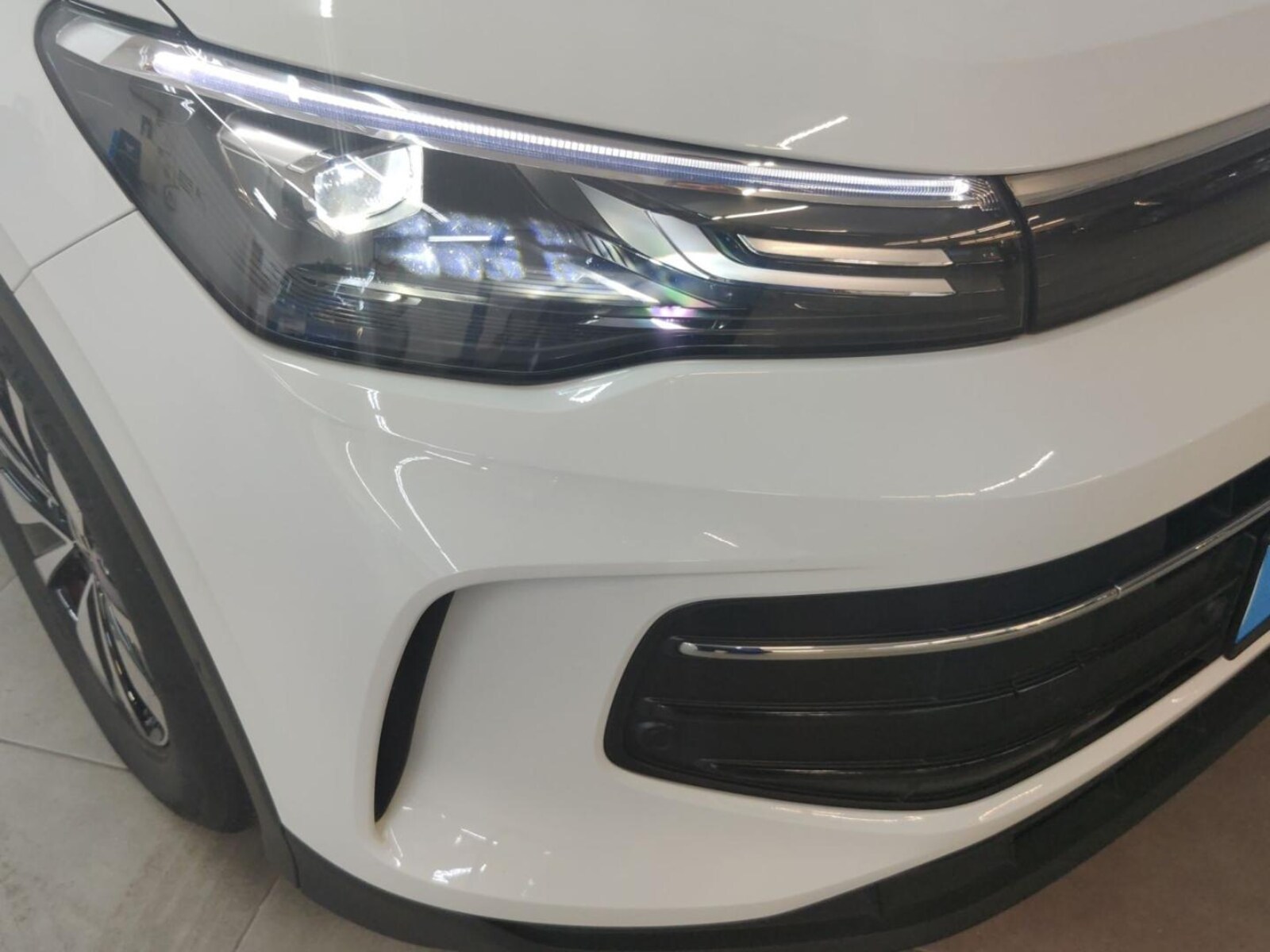 Volkswagen Tiguan – Bild 16