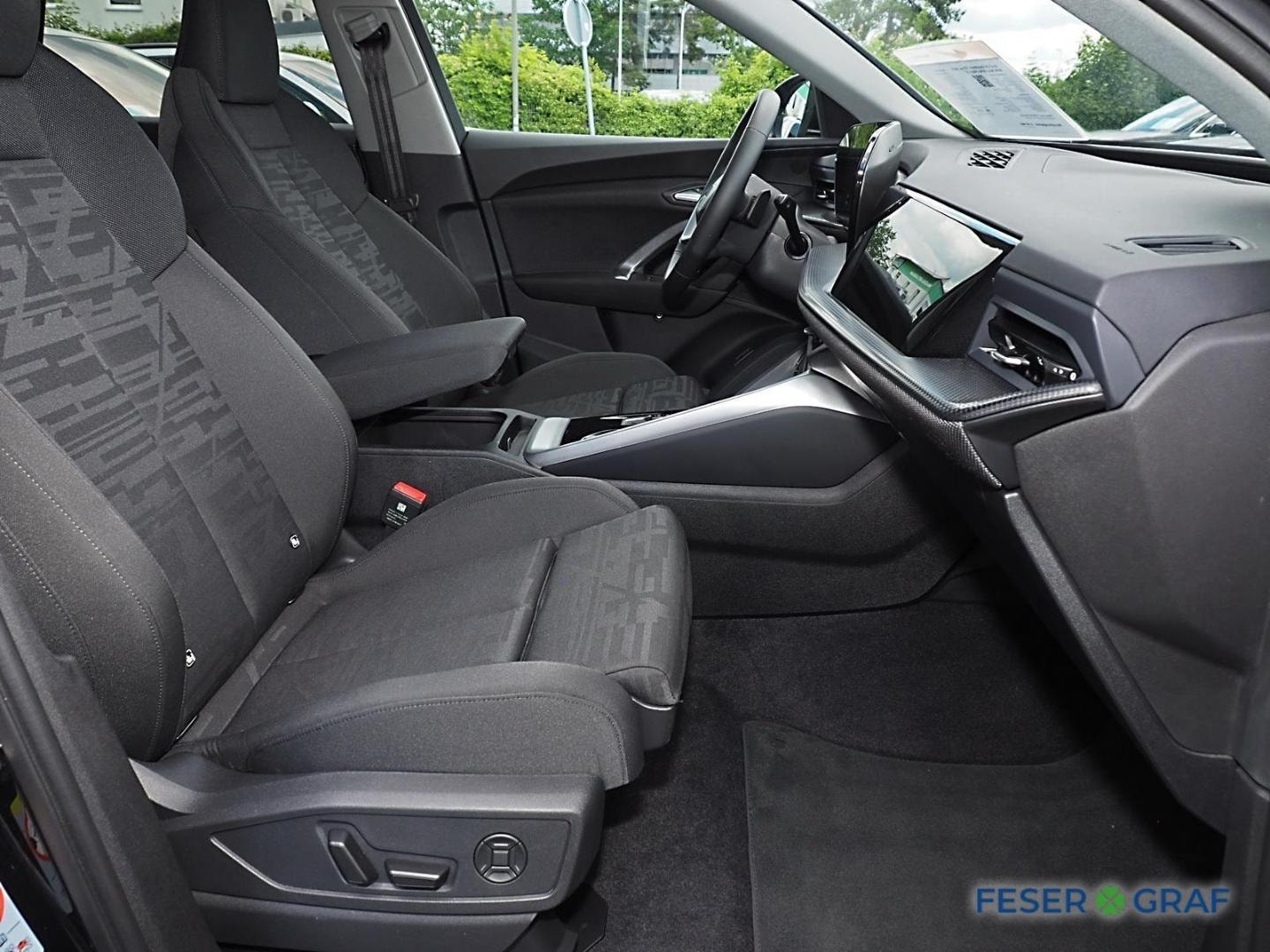 Bild über Audi Q5 Sportback TDI quattro 150 kW S tronic - für weitere Informationen kontaktieren Sie den Audi Partner
