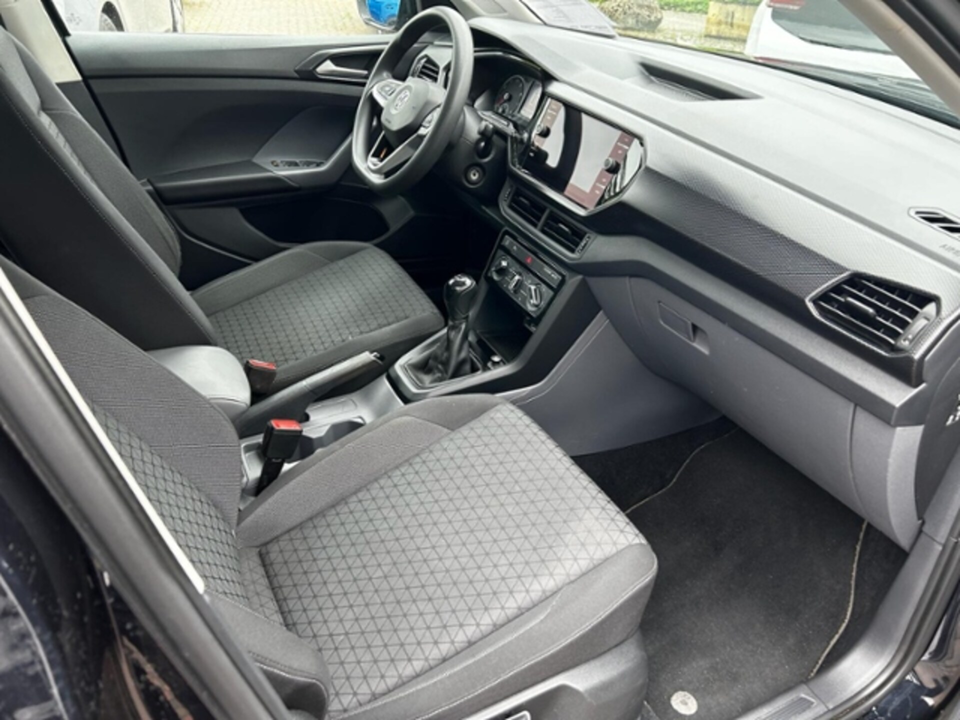 Volkswagen T-Cross Life