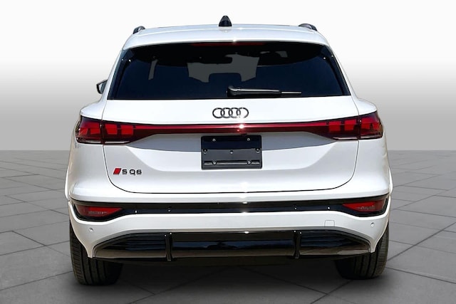 2025 Audi SQ6 e-tron