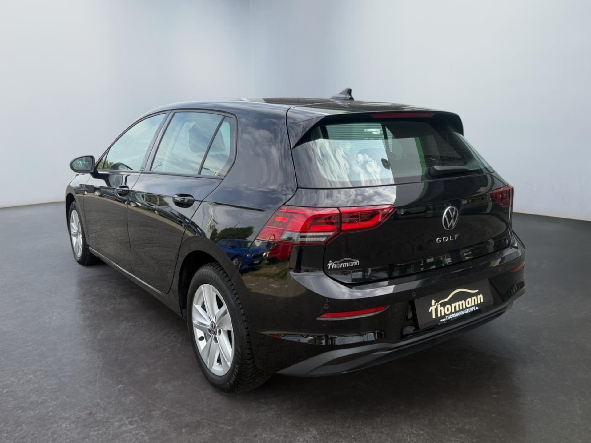 Volkswagen Golf Life