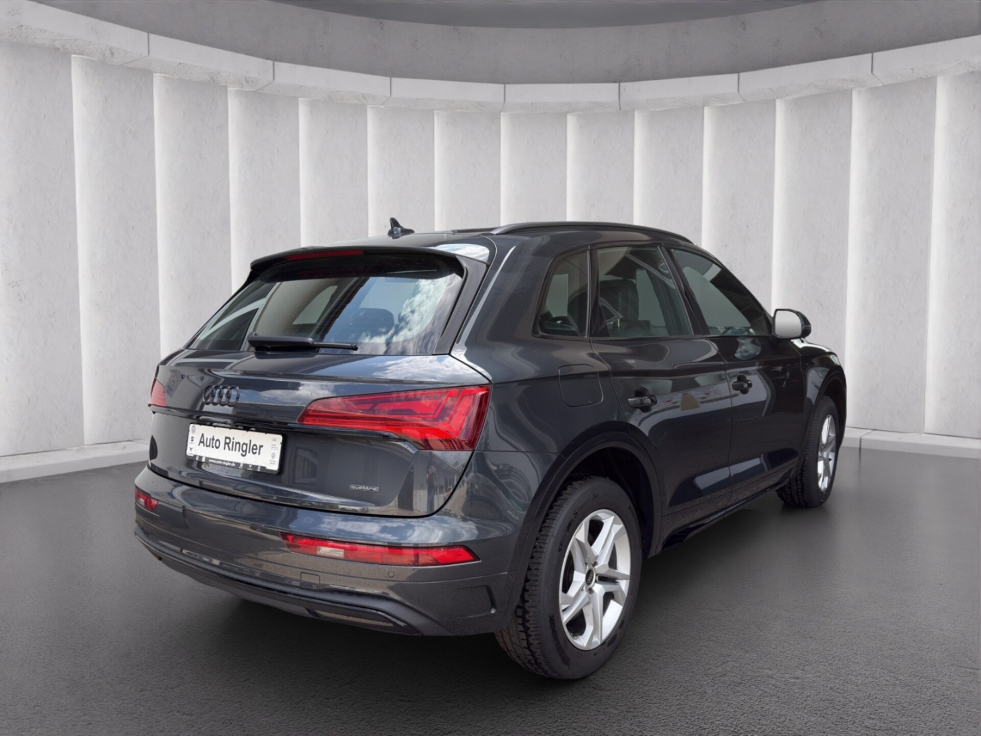 Audi Q5 SUV Advanced