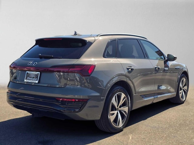 2024 Audi Q8 e-tron