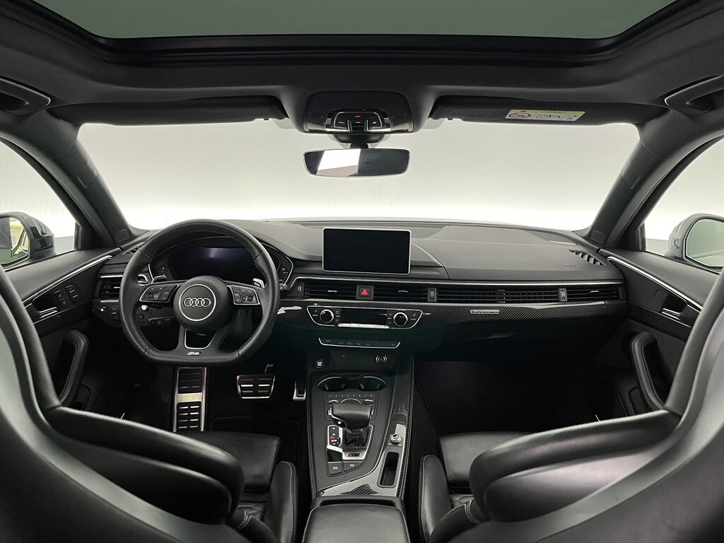 Image about Audi RS 4 Avant RS 4 Avant 450 hk tiptronic
