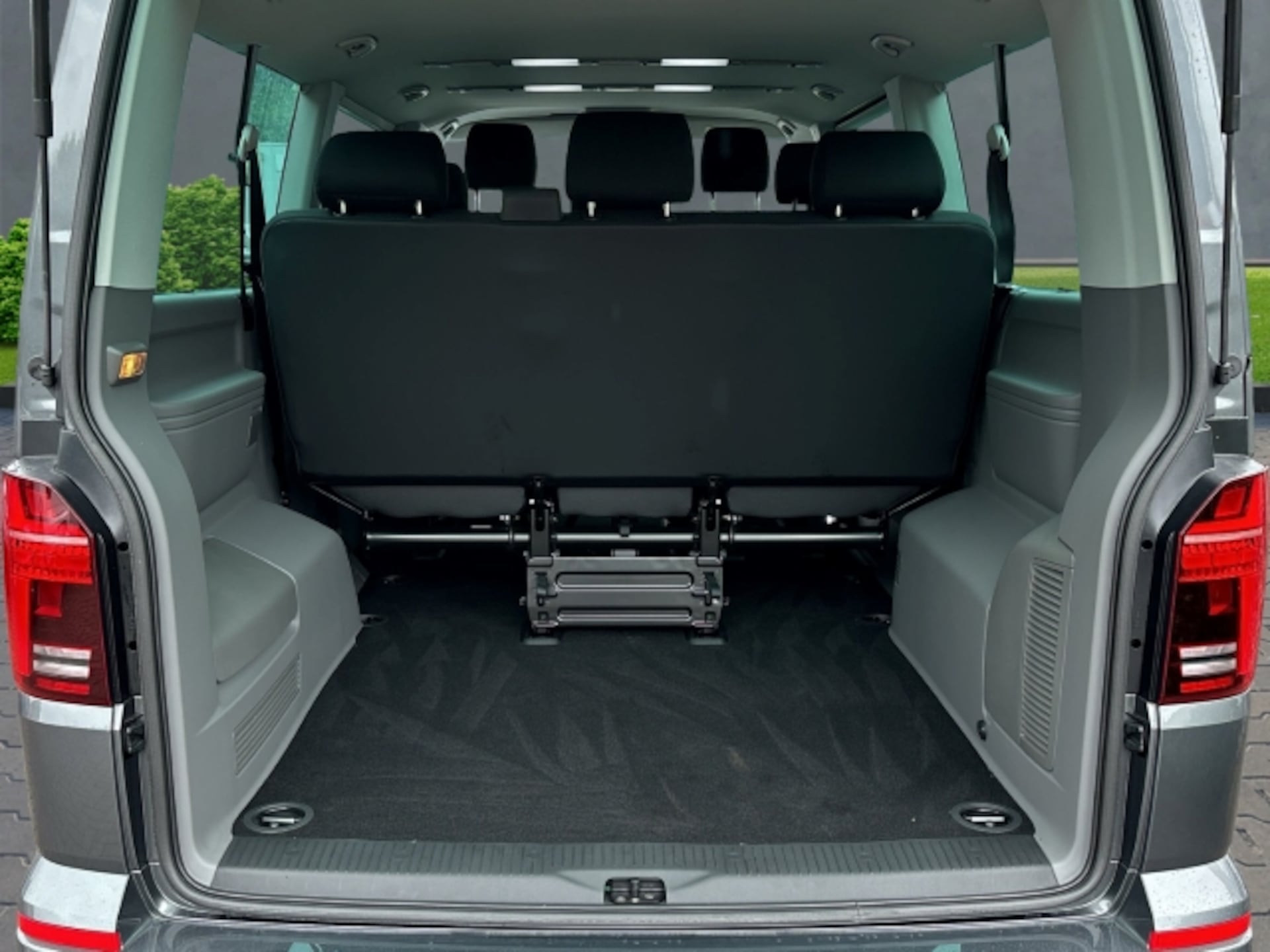 Volkswagen T6.1 Caravelle kurzer Radstand Comfortline