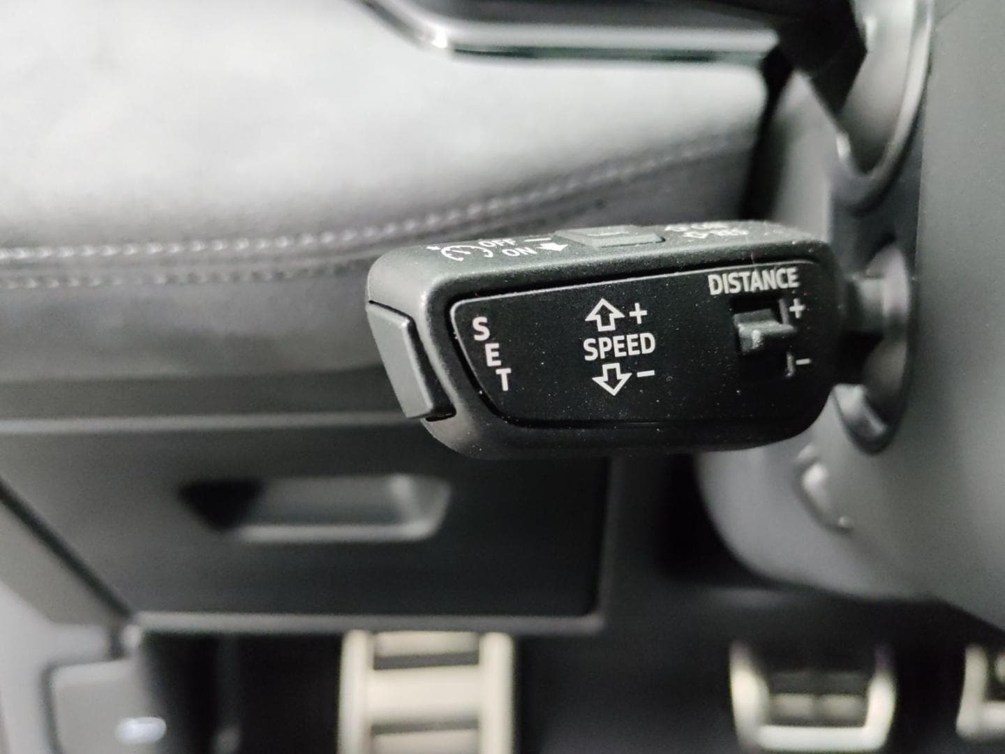 Bild über Audi S6 Sportback e-tron e-tron - für weitere Informationen kontaktieren Sie den Audi Partner