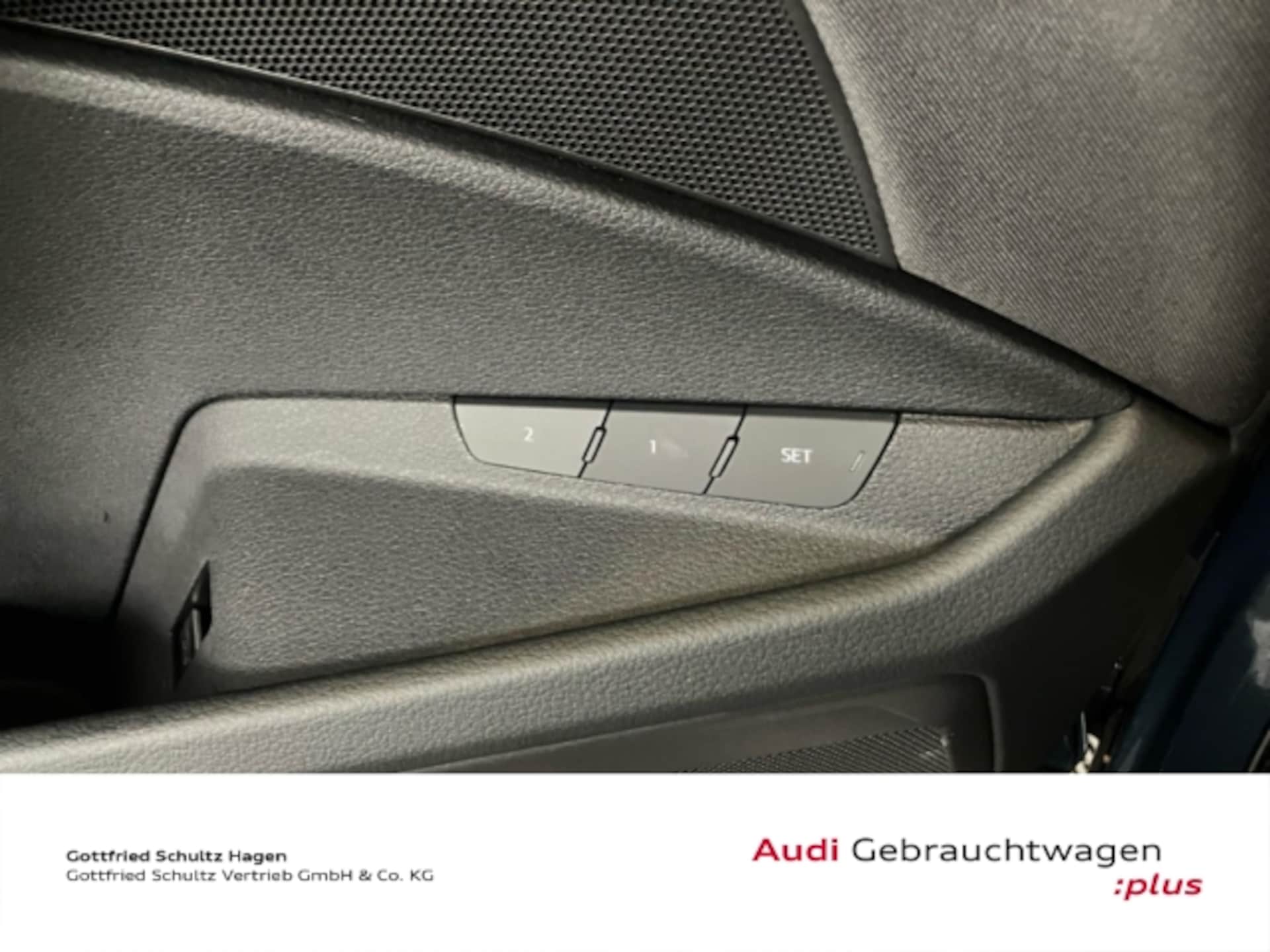 Audi Q8 e-tron S line