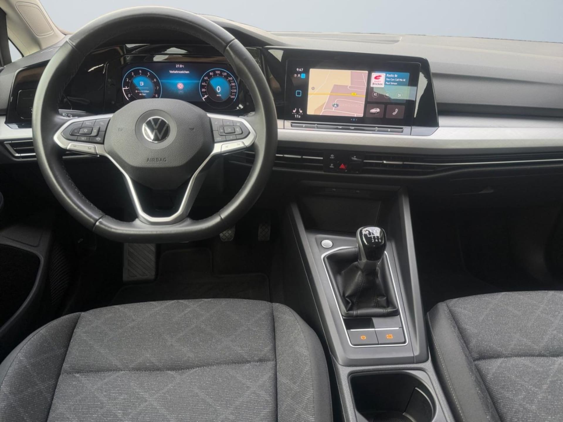 Volkswagen Golf Life