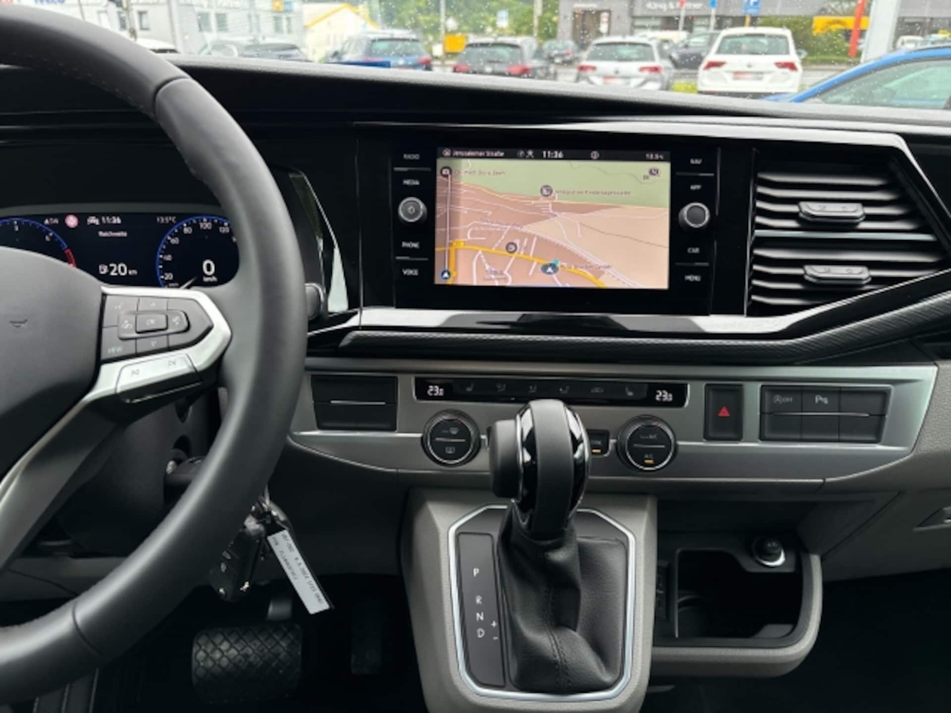 Volkswagen T6.1 Caravelle kurzer Radstand Comfortline