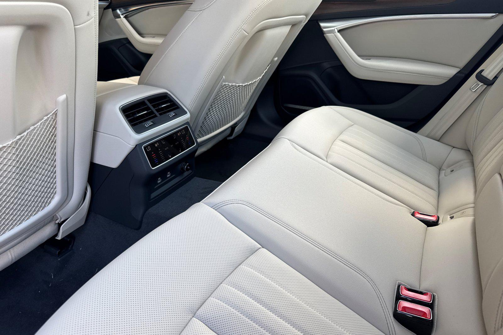 2025 Audi A6 Premium Plus - Photo 12