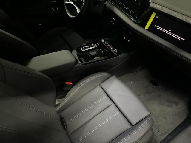 2025 Audi A6 Sportback e-tron Premium Plus - Photo 15