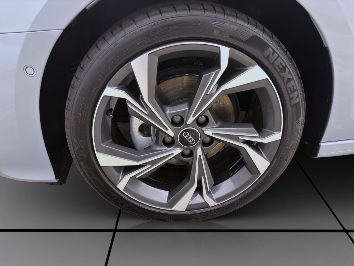 Bild über Audi A3 Sportback 35 TDI S tronic - für weitere Informationen kontaktieren Sie den Audi Partner