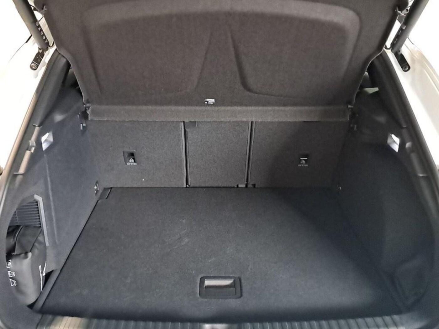 CUPRA Terramar 1.5 TSI e-Hybrid DSG 150 kW (204 CV) — photo 7