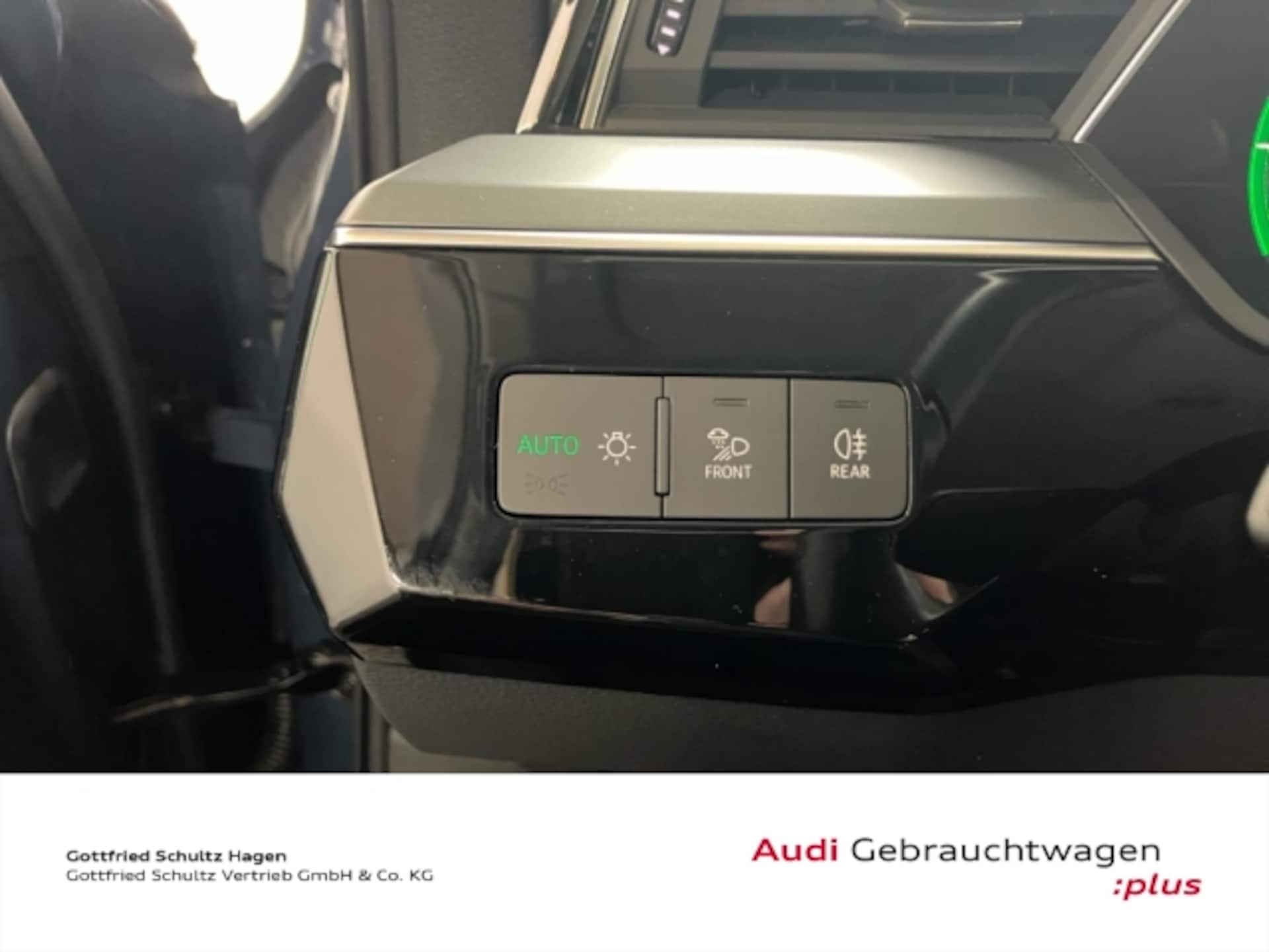 Audi Q8 e-tron S line