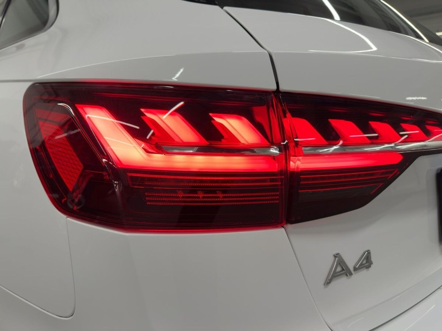Bild über Audi A4 allroad quattro 45 TFSI quattro S tronic - für weitere Informationen kontaktieren Sie den Audi Partner