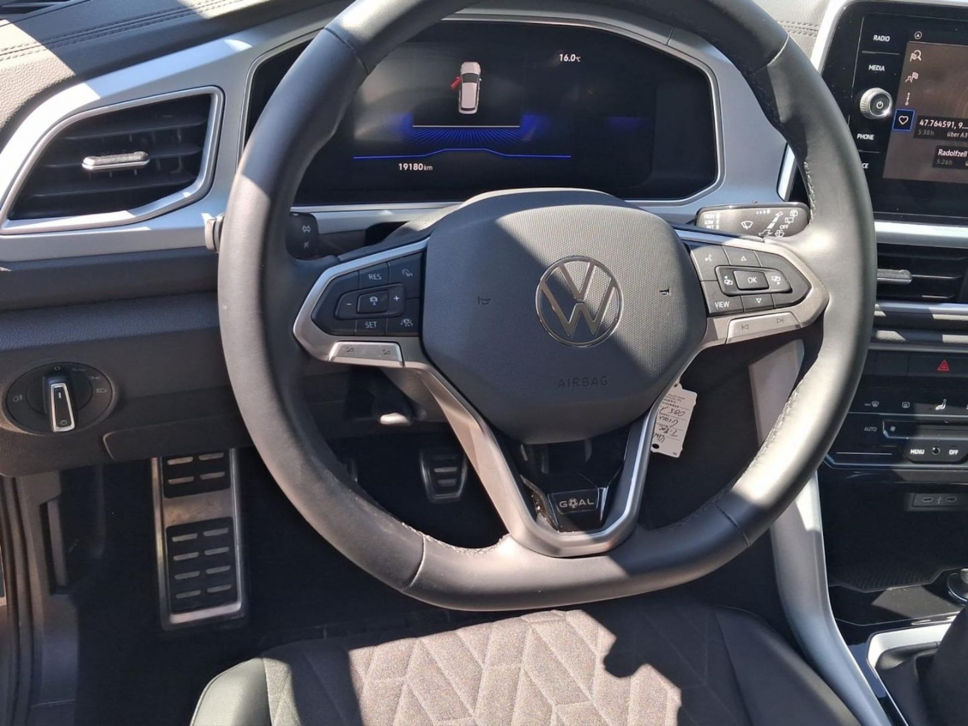 Volkswagen T-Roc Life