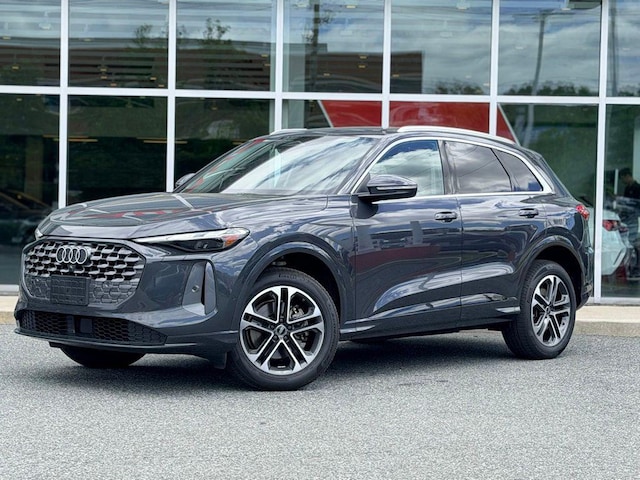 Photo of 2025 Audi Q5
