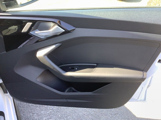 Image about Audi A1 allstreet 35 TFSI S tronic