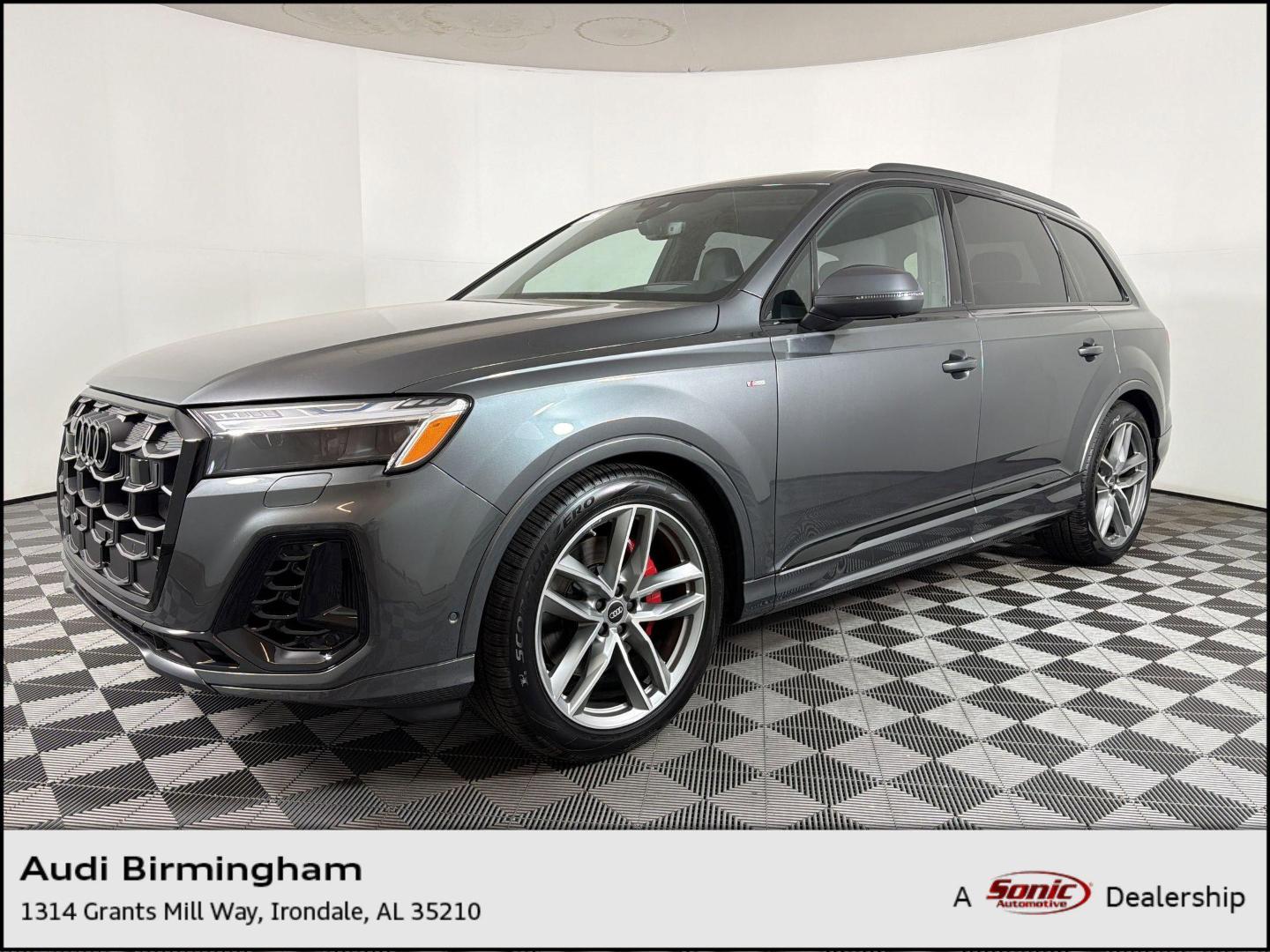 2026 Audi Q7 55 Prestige quattro Tiptronic's photo