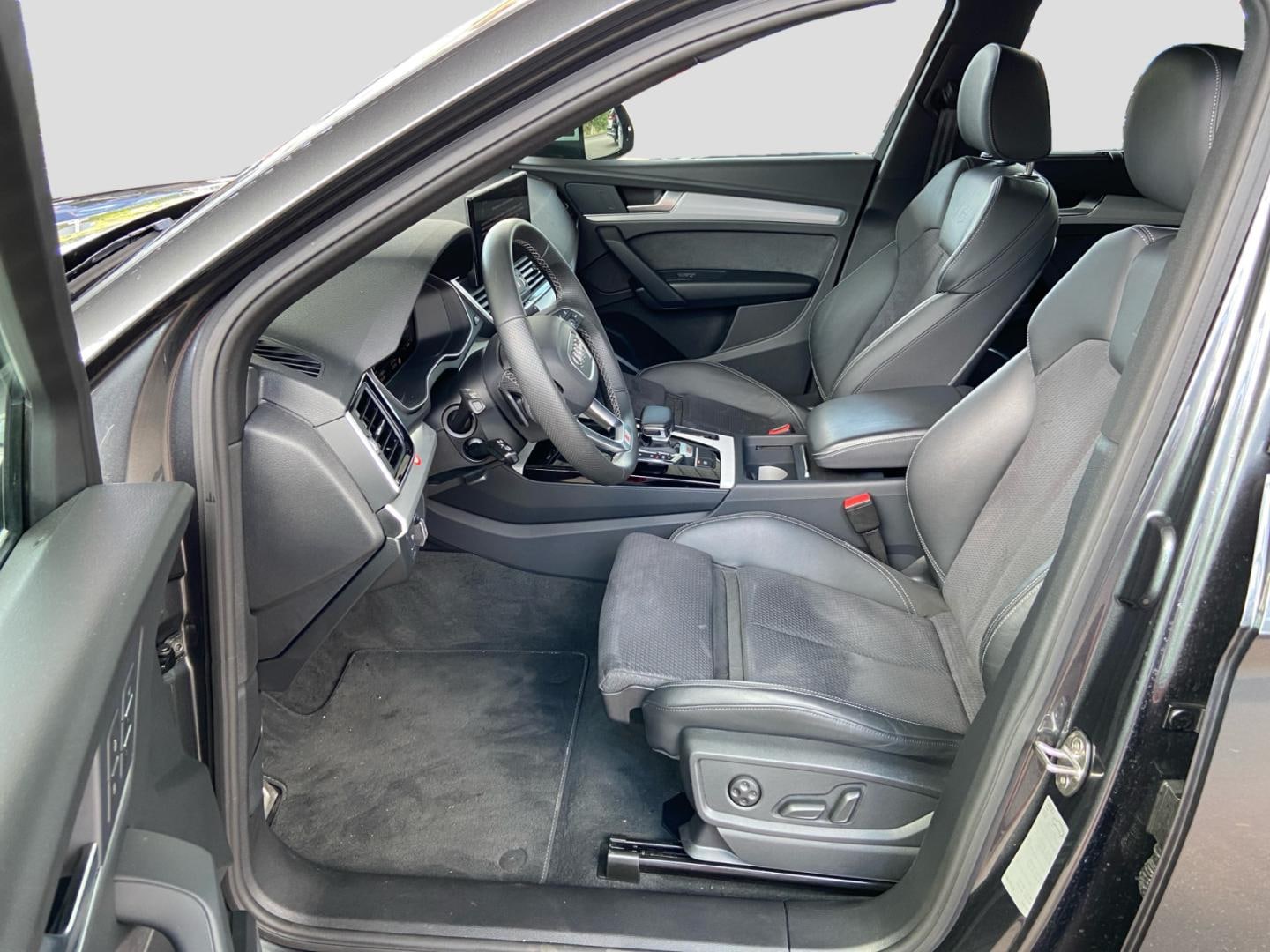 Bild über Audi SQ5 TDI tiptronic - für weitere Informationen kontaktieren Sie den Audi Partner