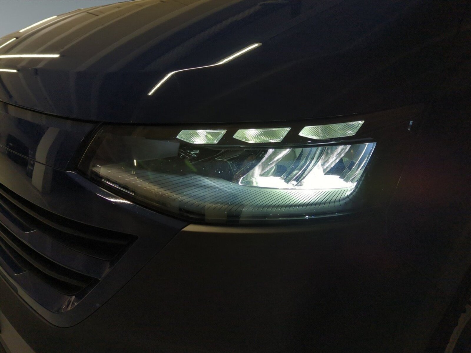 Volkswagen Transporter Kasten langer Radstand – Bild 22