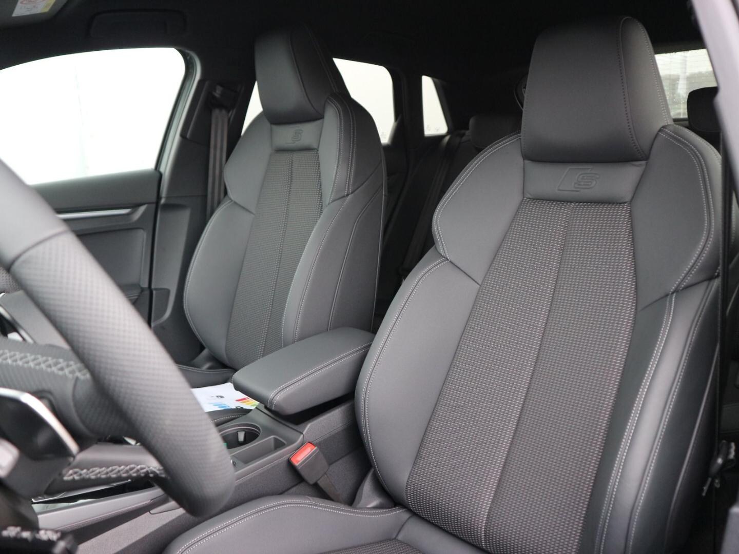 Bild über Audi A3 Sportback S line 35 TDI S tronic - für weitere Informationen kontaktieren Sie den Audi Partner