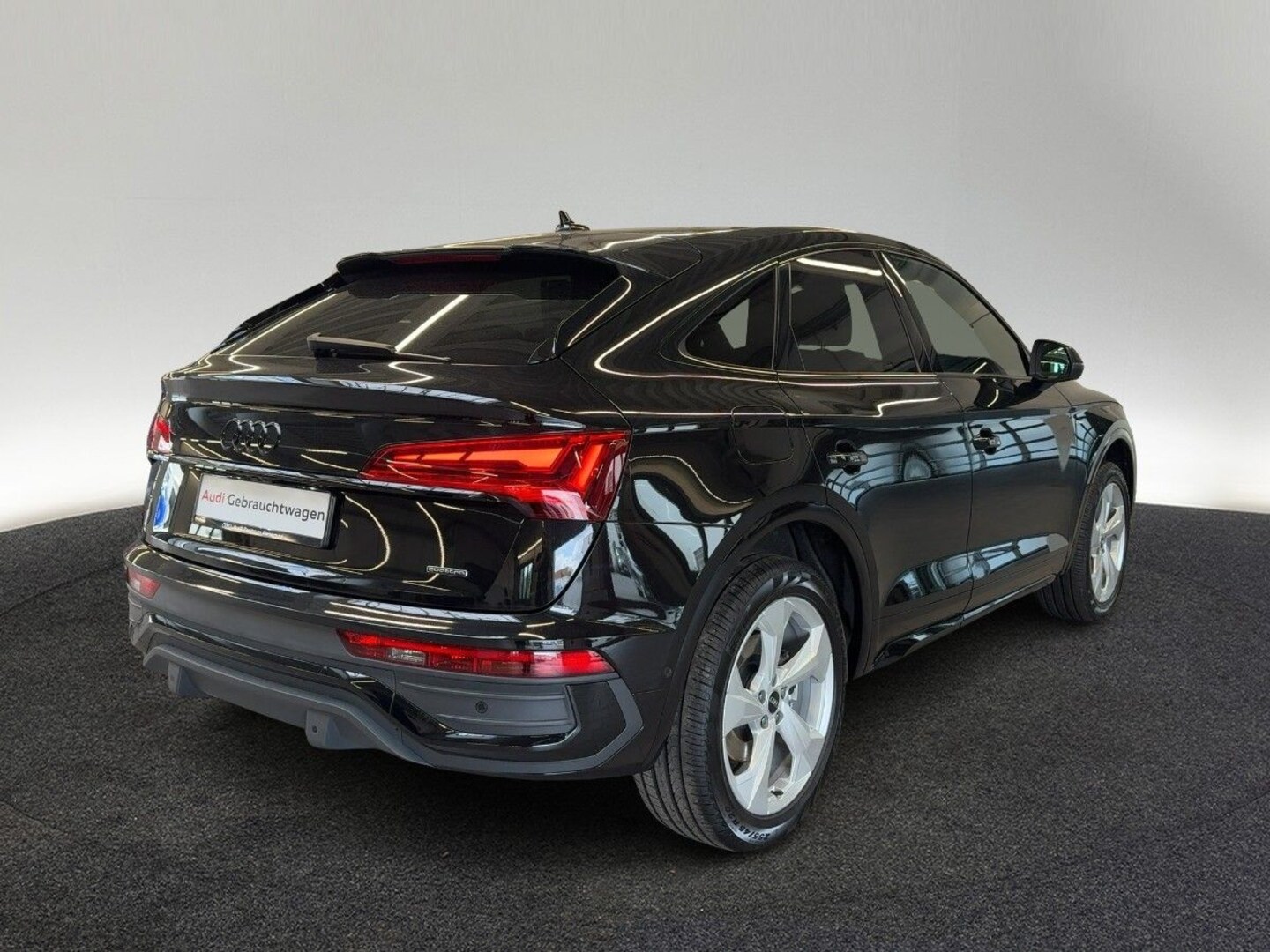 Bild über Audi Q5 Sportback 40 TDI quattro S tronic - für weitere Informationen kontaktieren Sie den Audi Partner