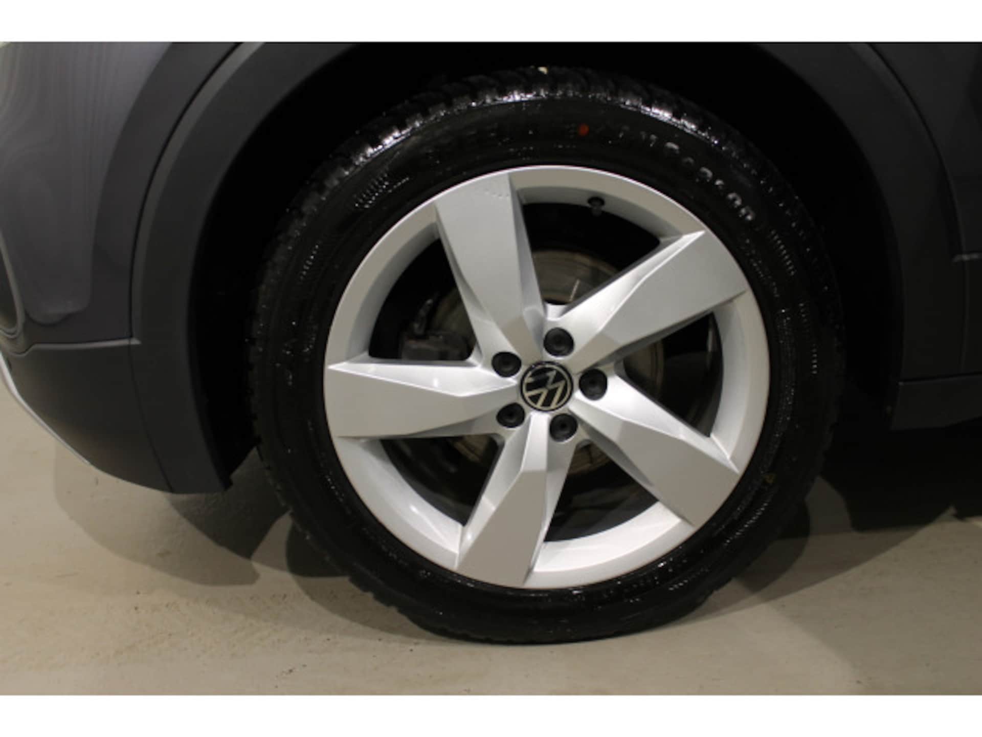 Volkswagen T-Cross Style