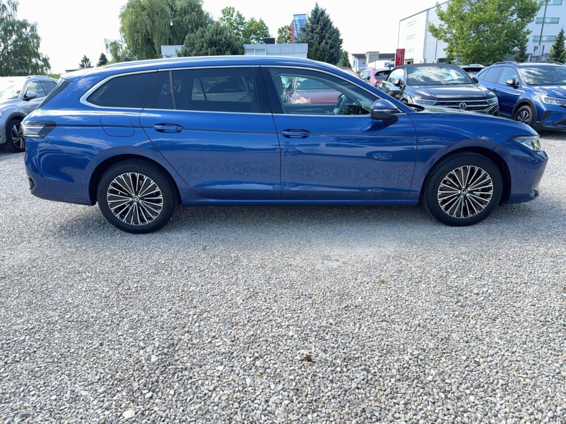 Volkswagen Passat Elegance