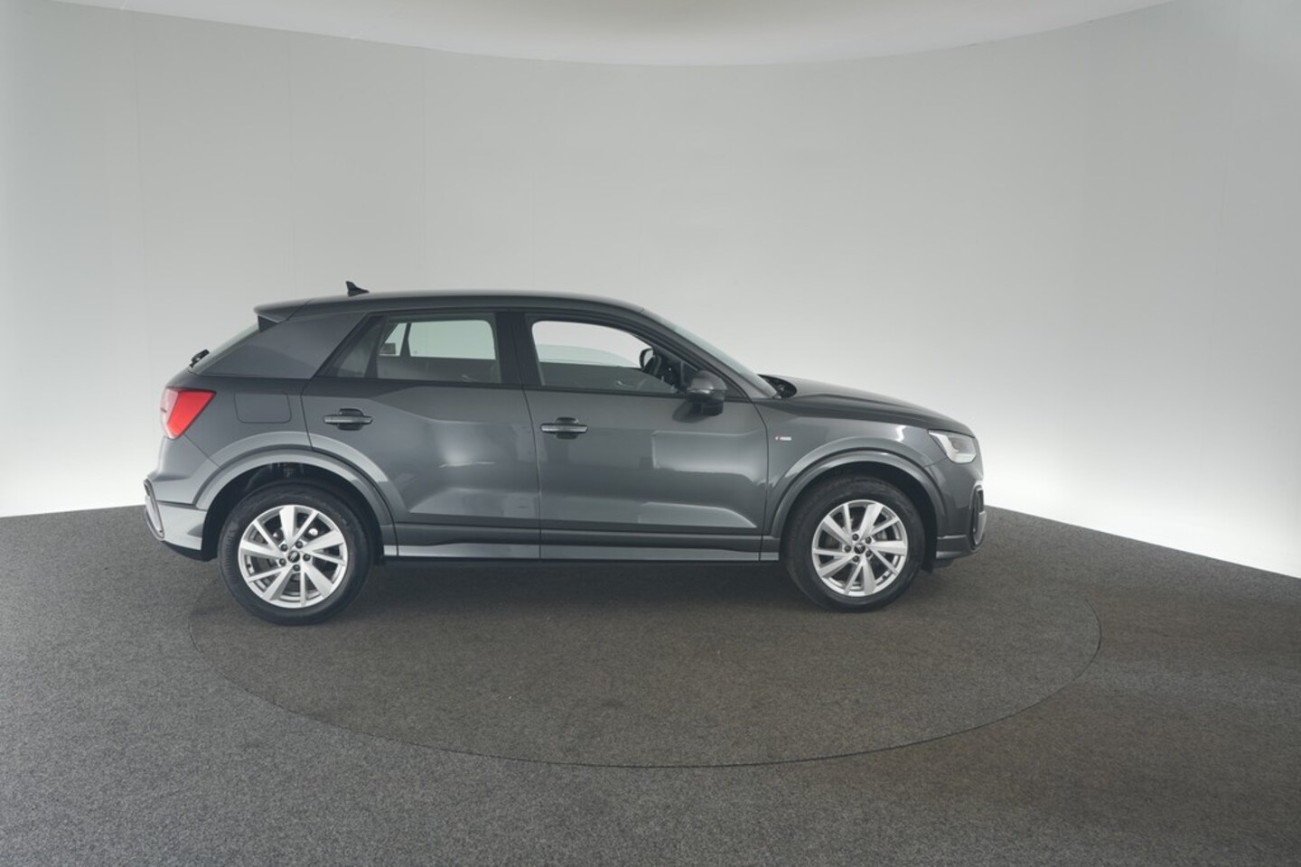 Bild über Audi Q2 S line 35 TFSI S tronic - für weitere Informationen kontaktieren Sie den Audi Partner