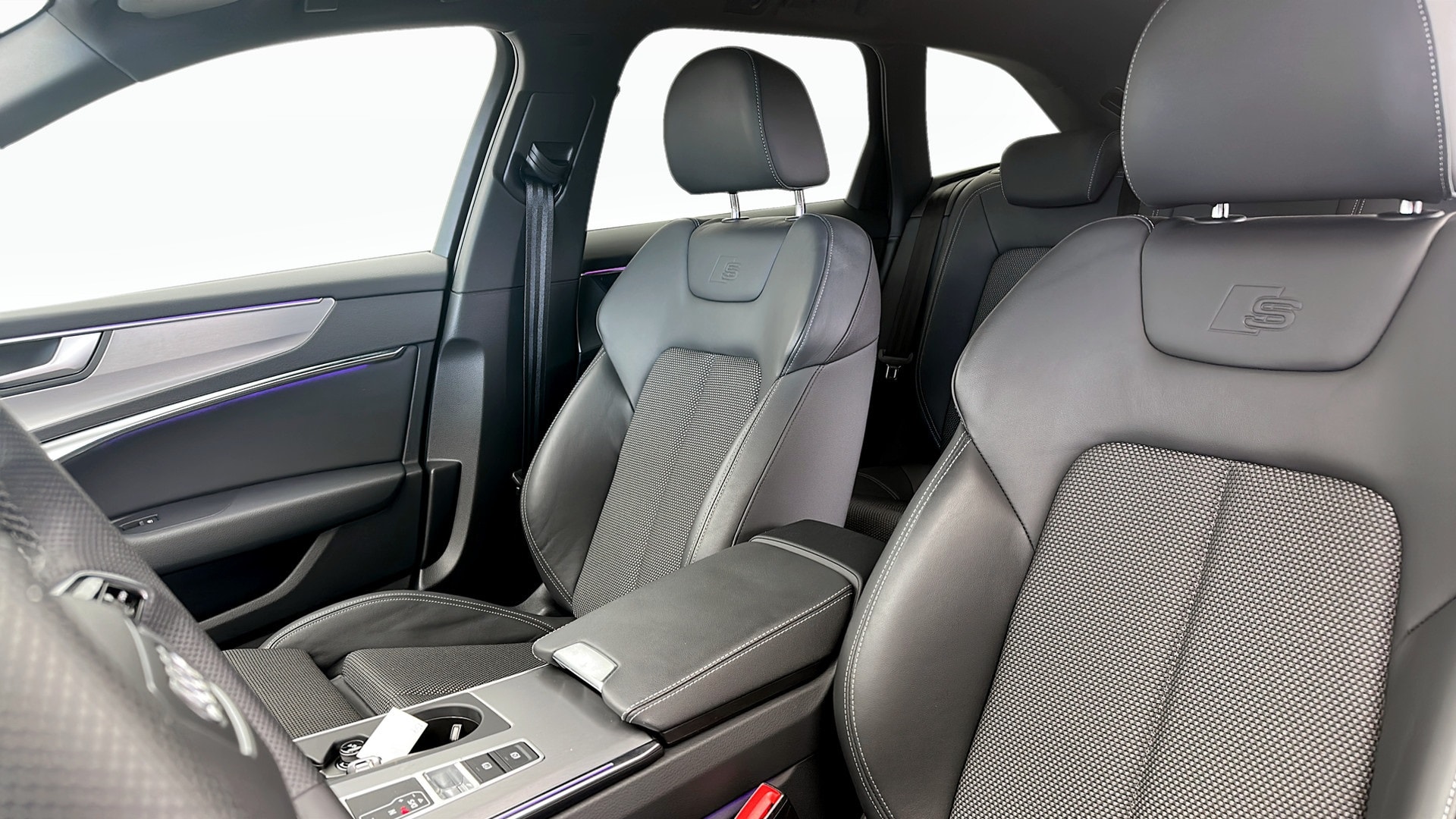 Image about Audi A6 Avant A6 Avant 40 TDI quattro S line204hkS tronic