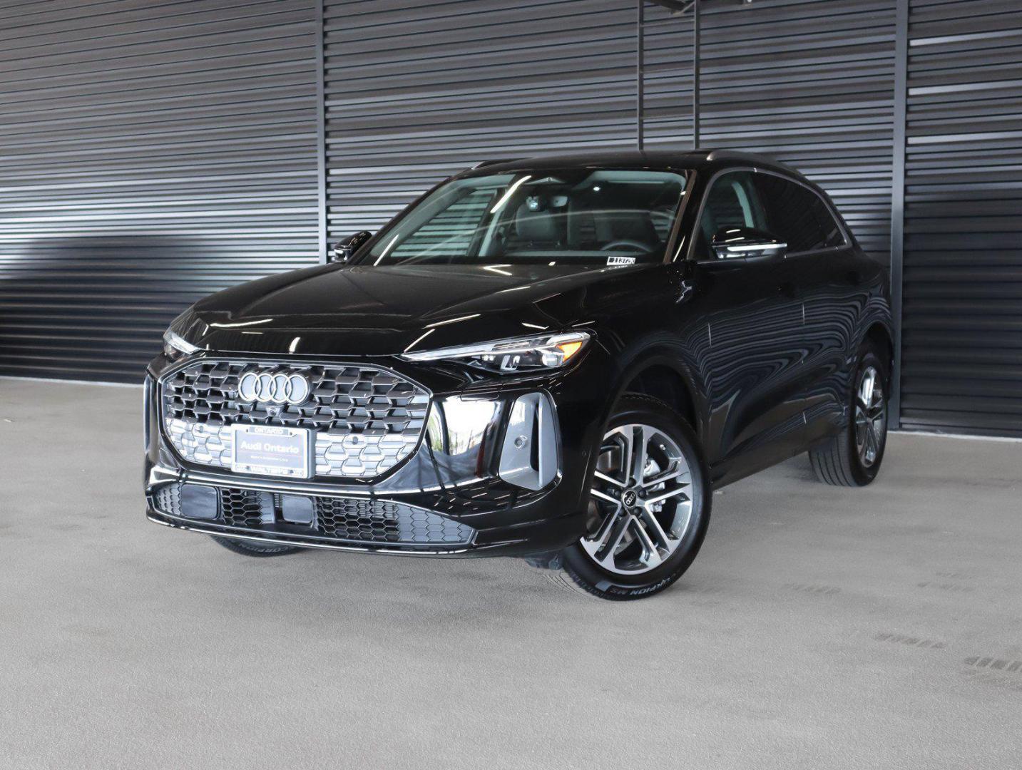 2026 Audi Q5 Premium Plus quattro's photo