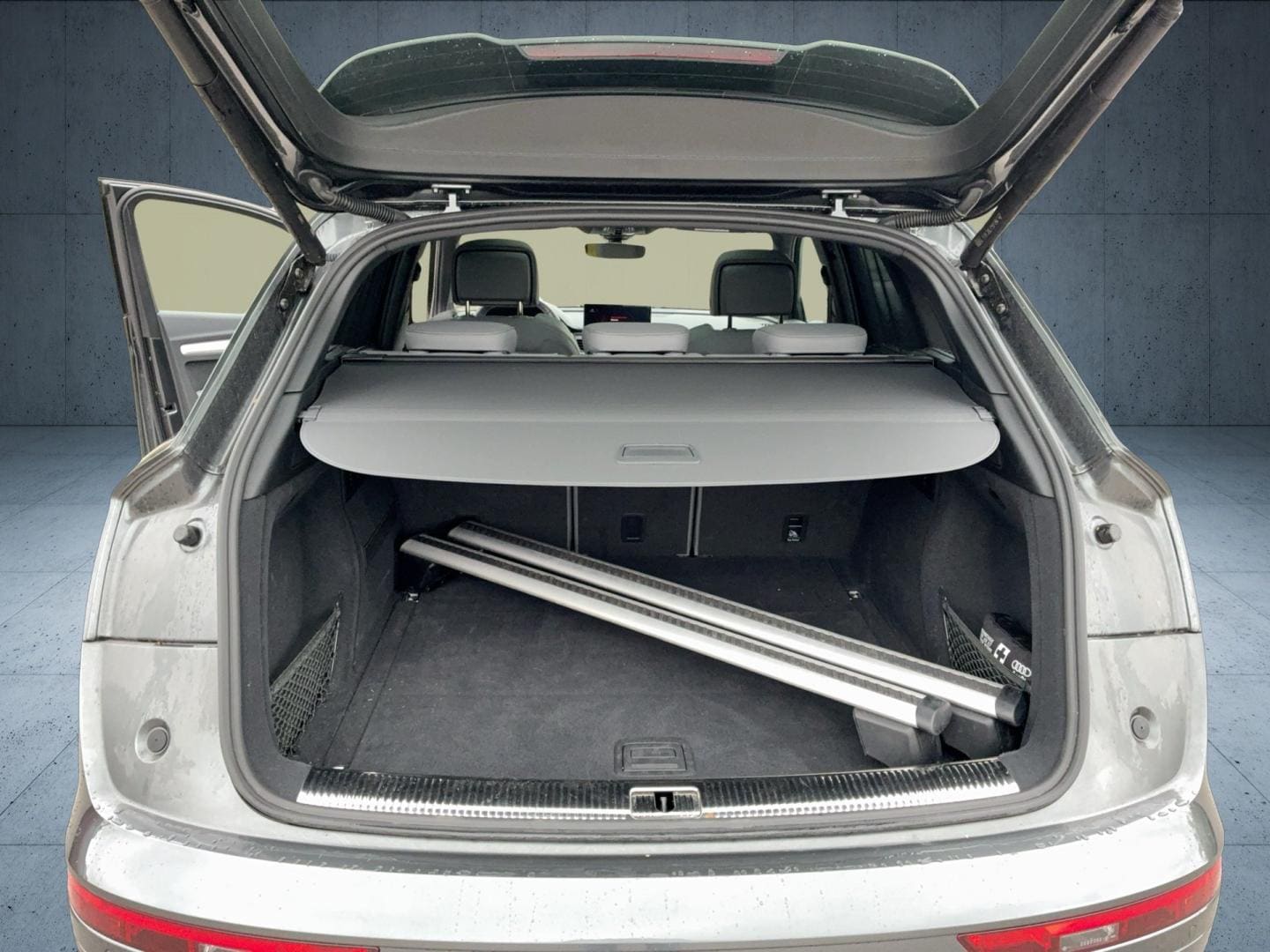 Bild über Audi SQ5 TDI tiptronic - für weitere Informationen kontaktieren Sie den Audi Partner