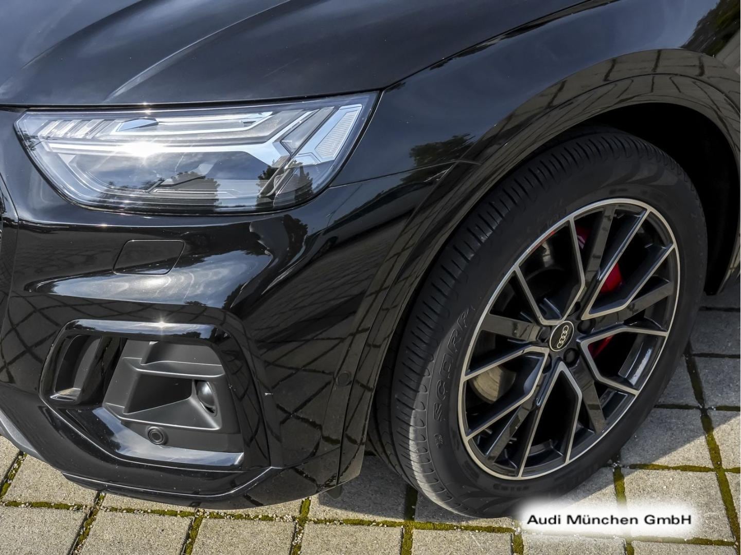Bild über Audi Q5 Sportback TFSI e S line 55 TFSI e quattro S tronic - für weitere Informationen kontaktieren Sie den Audi Partner