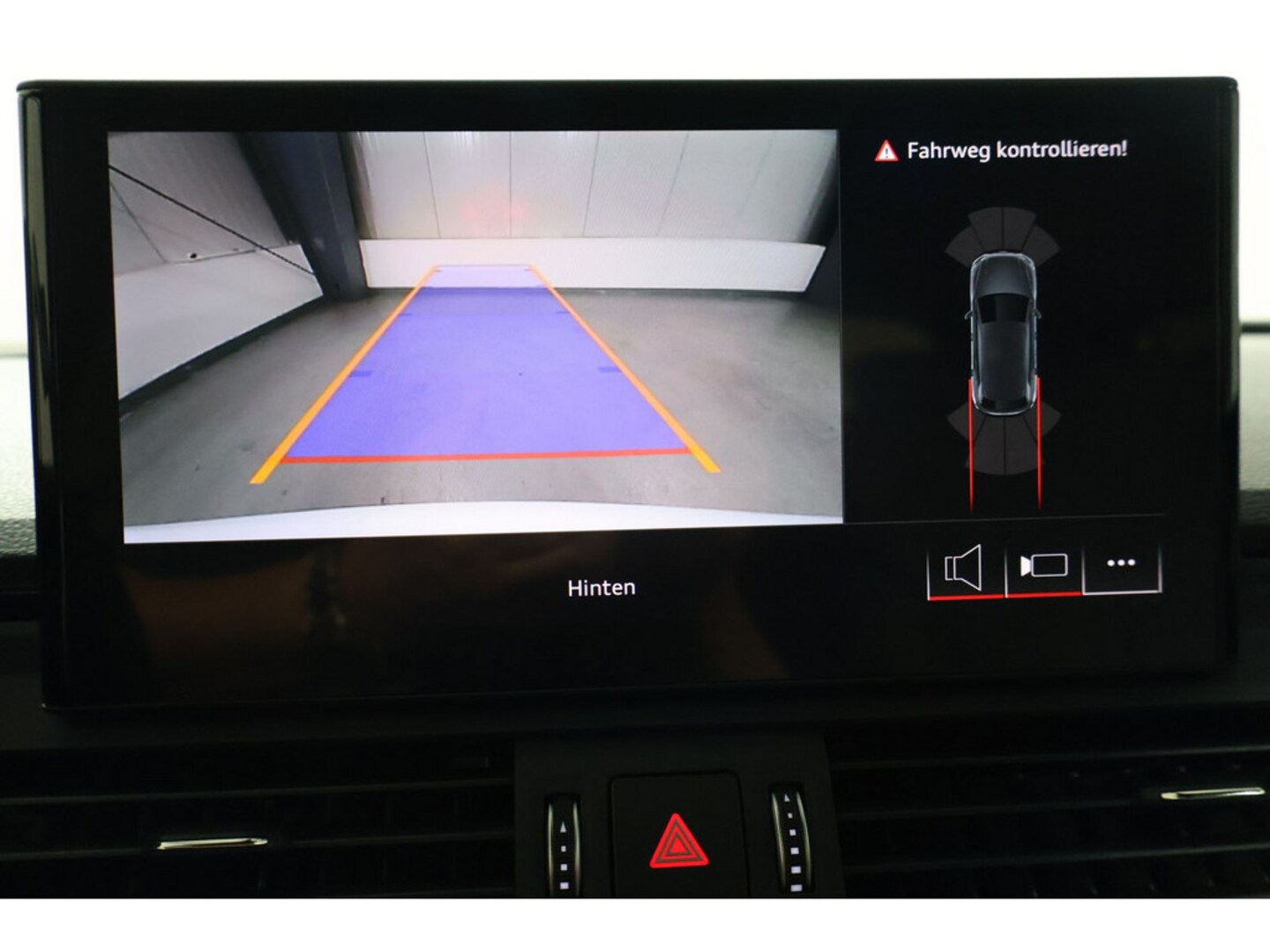 Bild über Audi Q5 40 TDI quattro S tronic - für weitere Informationen kontaktieren Sie den Audi Partner
