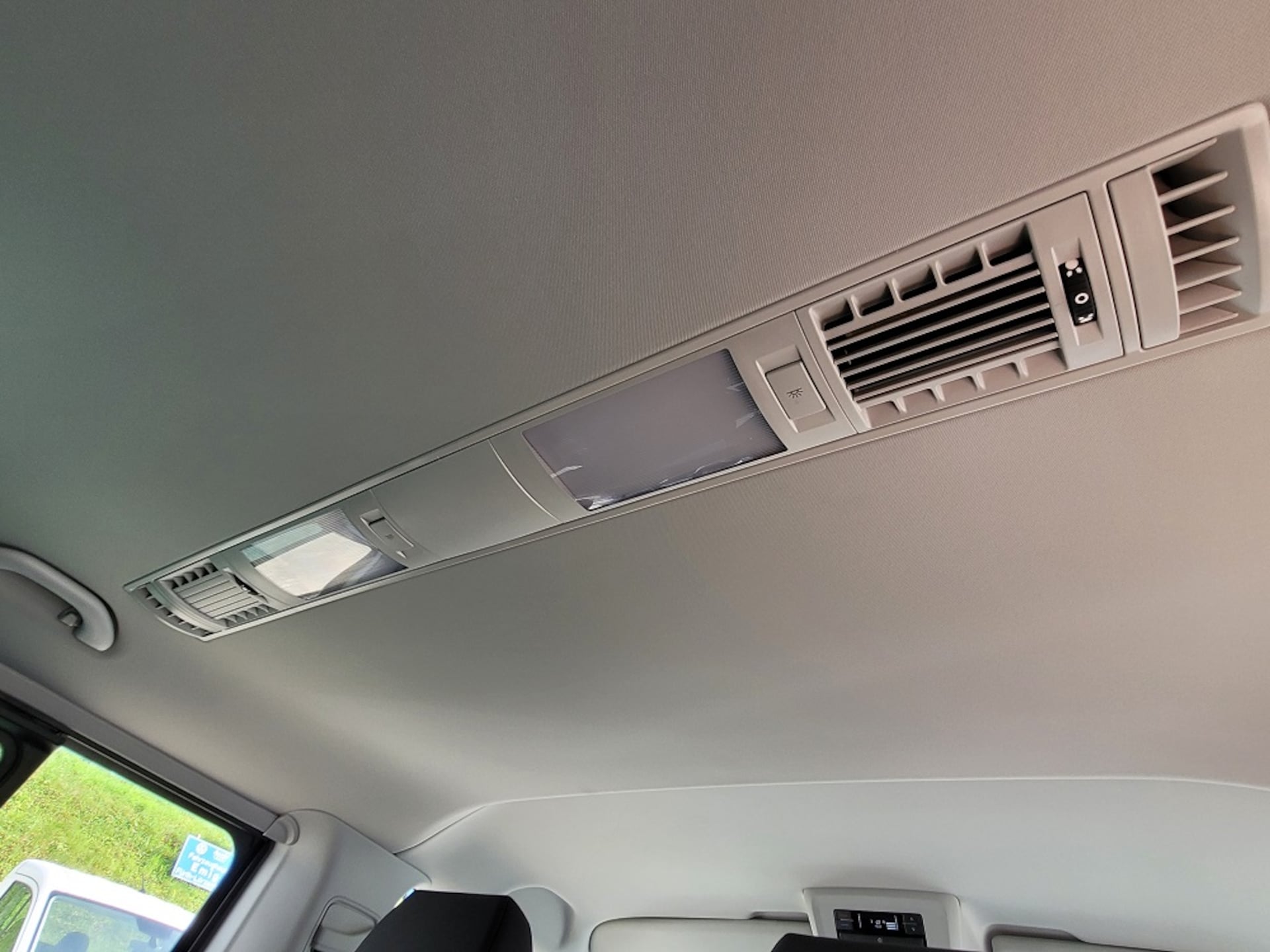 Volkswagen T6.1 Caravelle kurzer Radstand Trendline