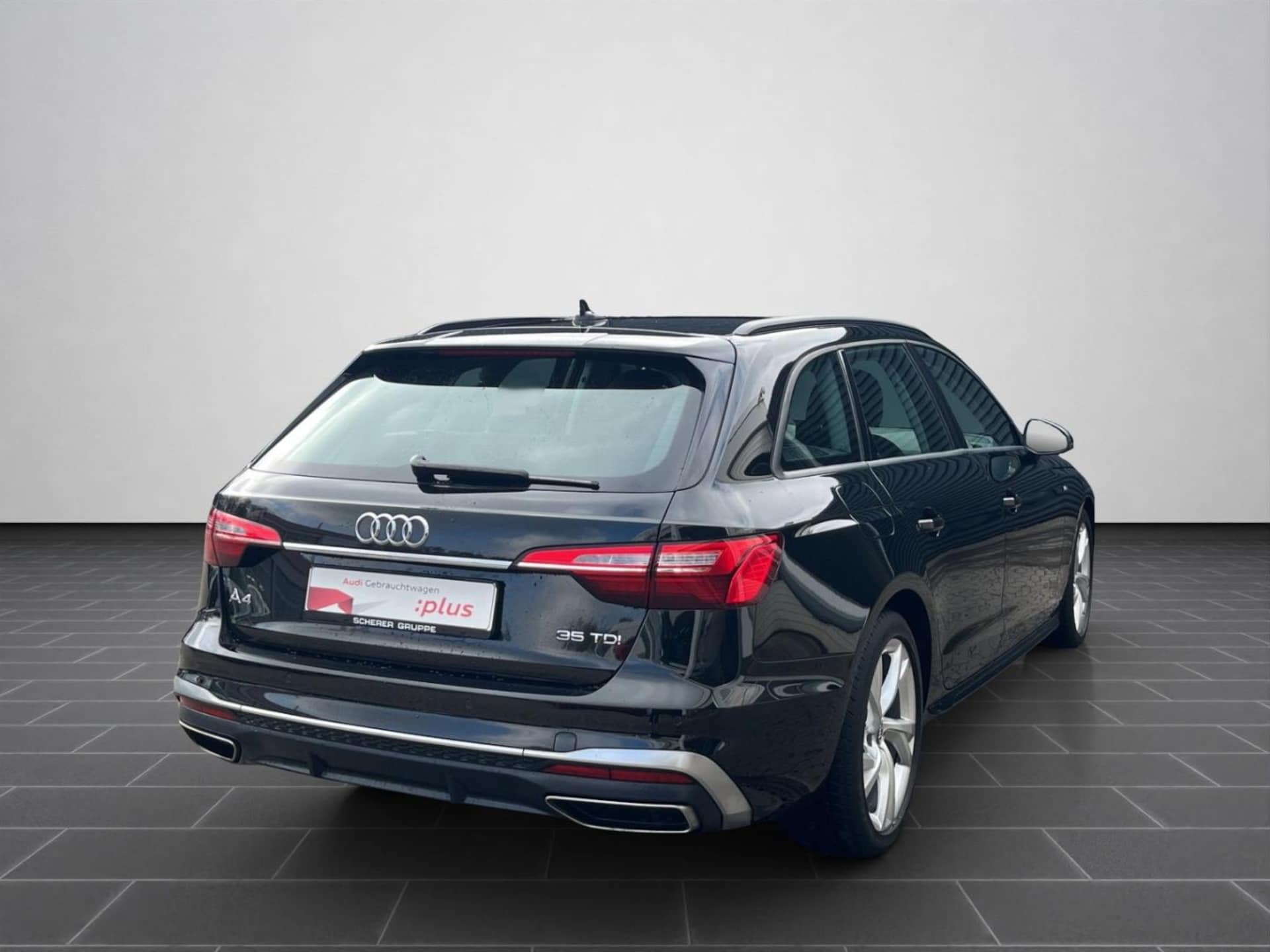 Audi A4 Avant S line