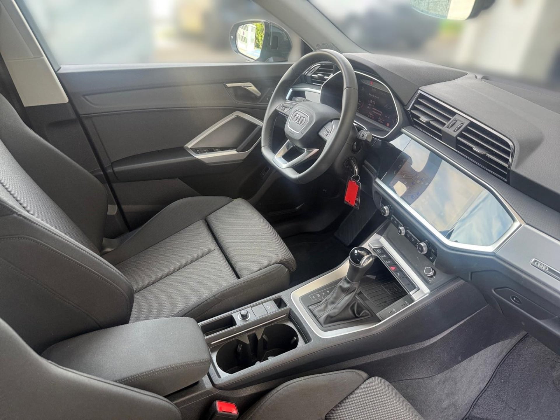 Audi Q3 Sportback S line