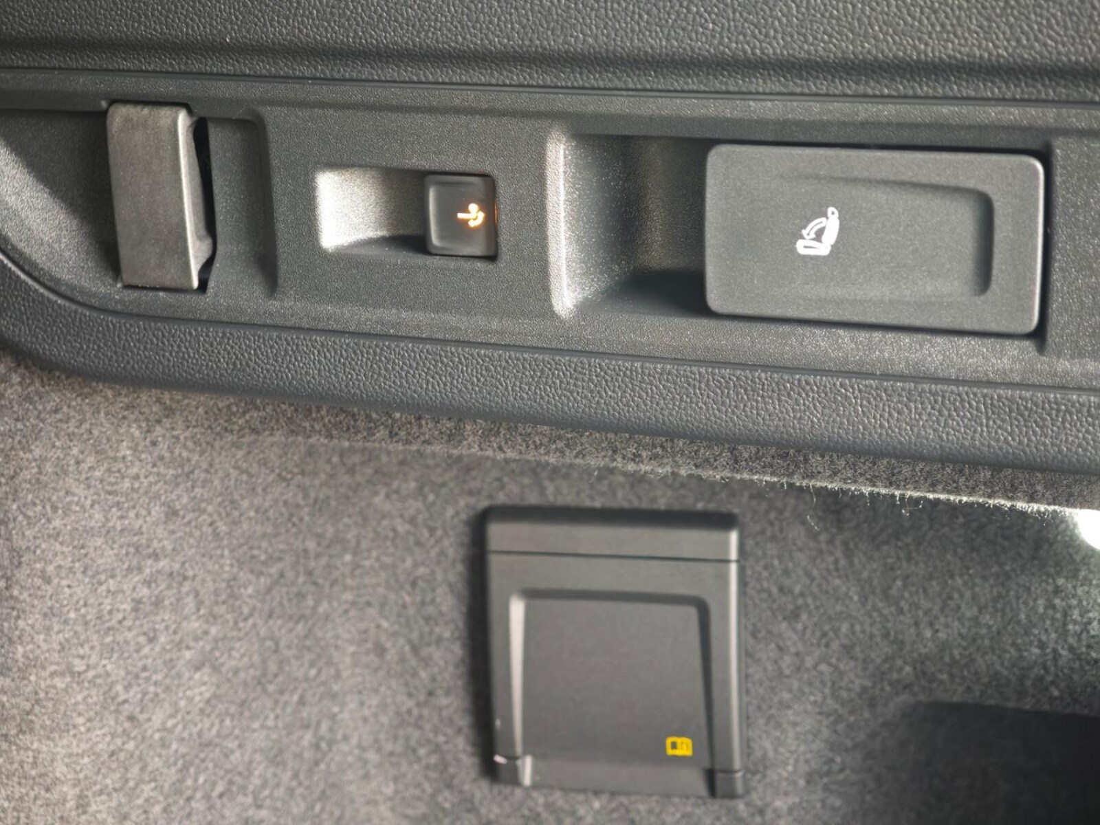 Volkswagen Passat – Bild 19