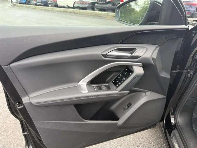 2025 Audi Q5 Premium - Photo 11