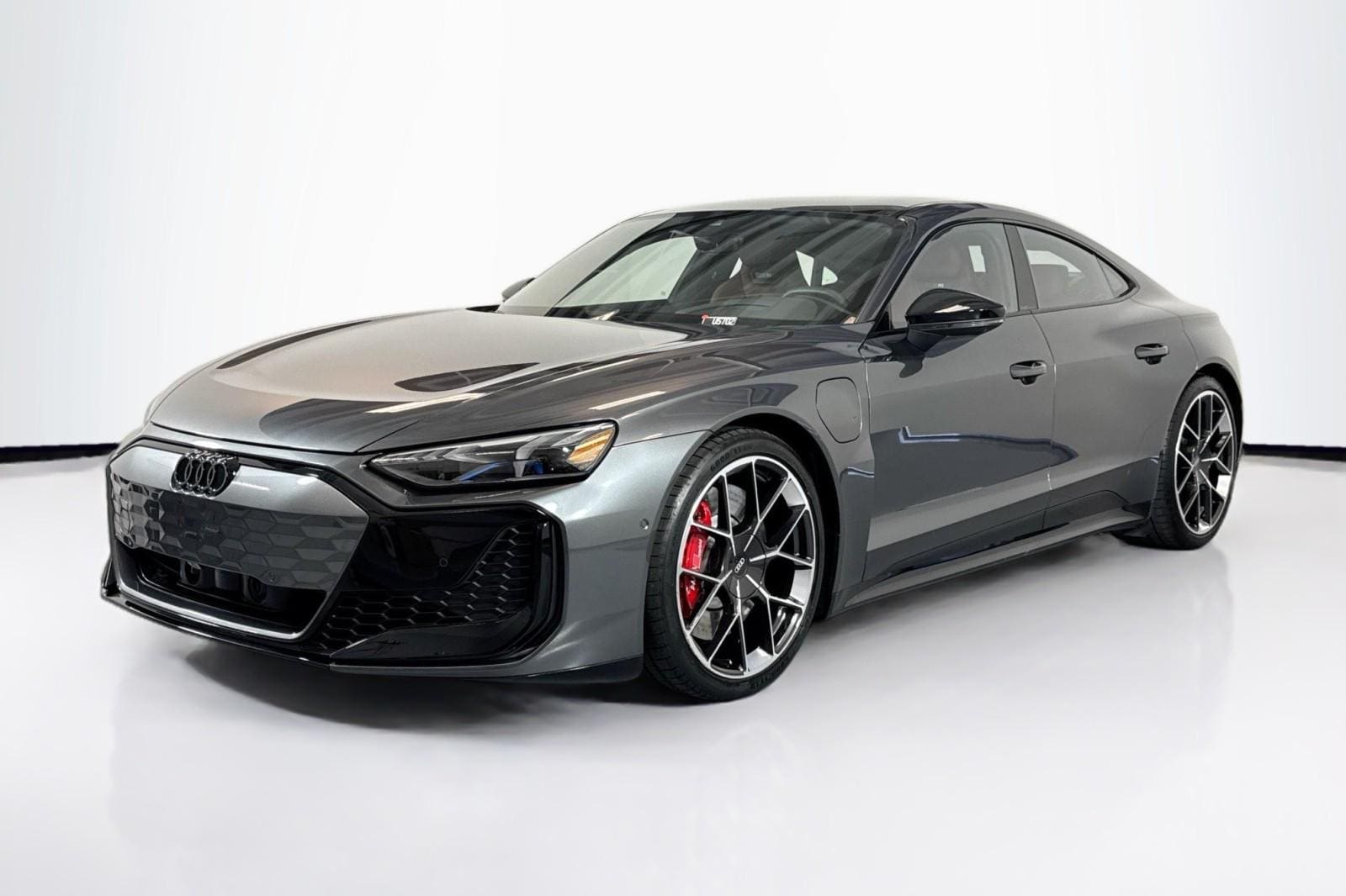 2025 Audi RS e-tron GT Performance