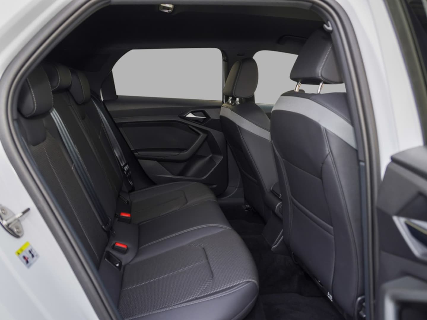 Bild über Audi A1 Sportback advanced 30 TFSI S tronic - für weitere Informationen kontaktieren Sie den Audi Partner