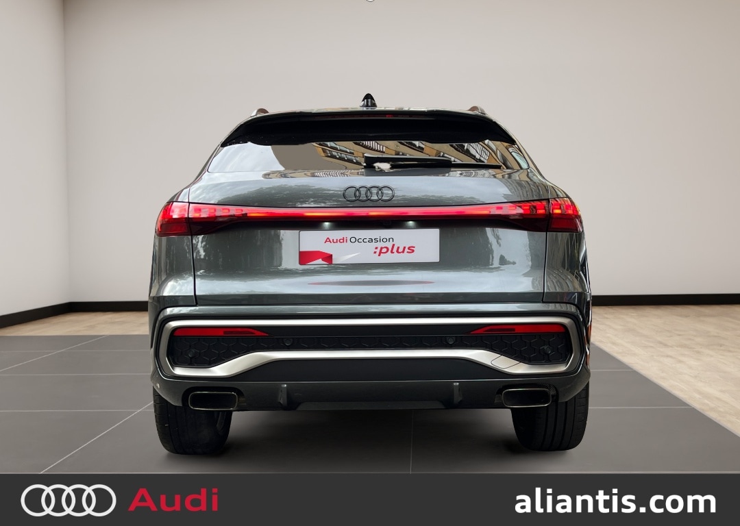 Image about Audi Q5 Sportback S line TFSI Hybride quattro 204 chS tronic