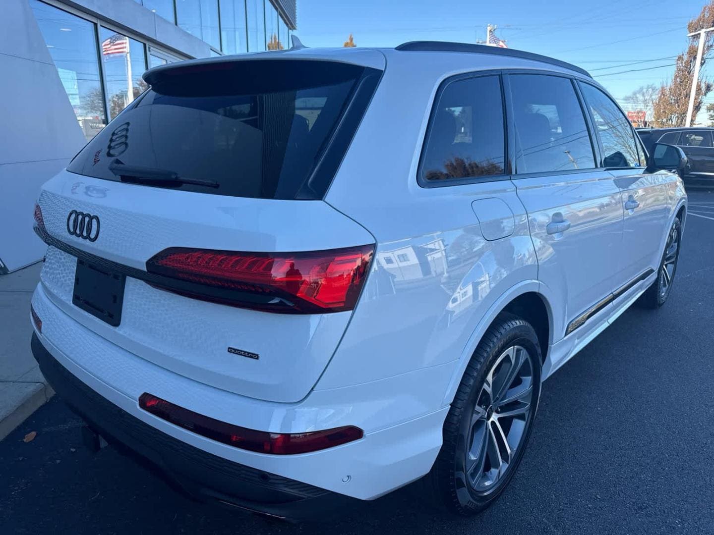 2026 Audi Q7 Premium - Photo 8