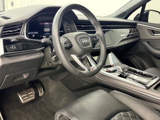 2025 Audi SQ7