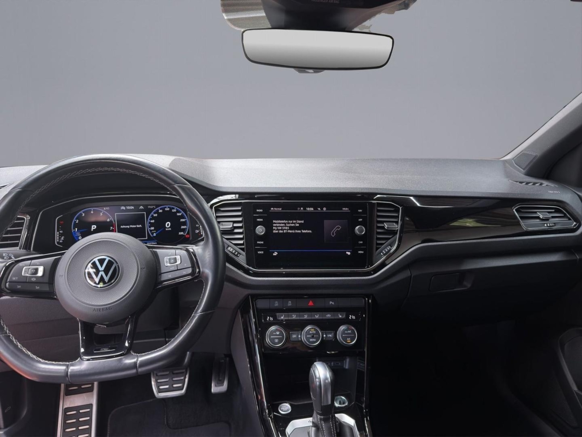 Volkswagen T-Roc R