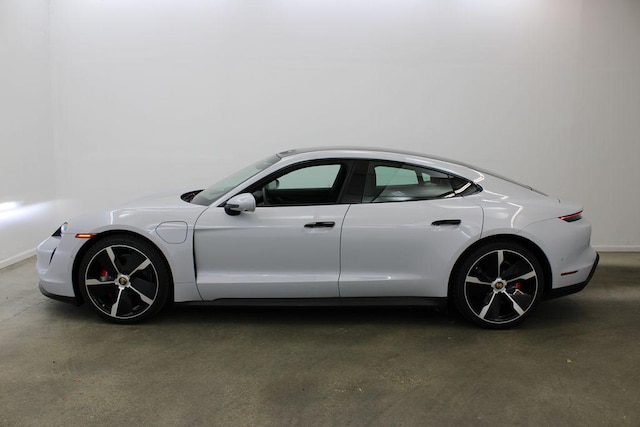 2024 Porsche Taycan