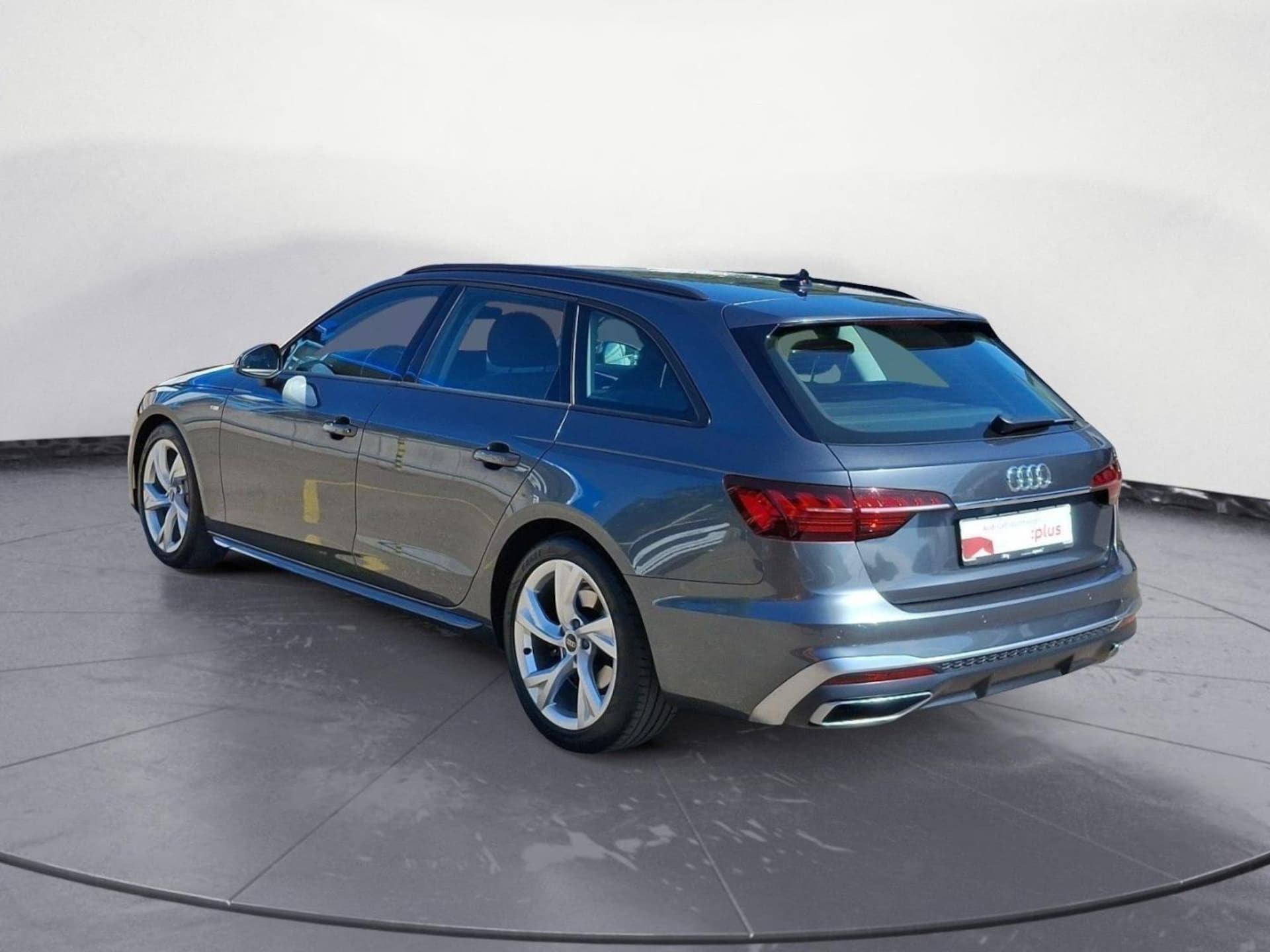 Audi A4 Avant S line