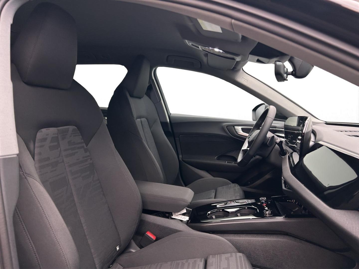Bild über Audi A5 Avant e-hybrid e-hybrid quattro 220 kW S tronic - für weitere Informationen kontaktieren Sie den Audi Partner